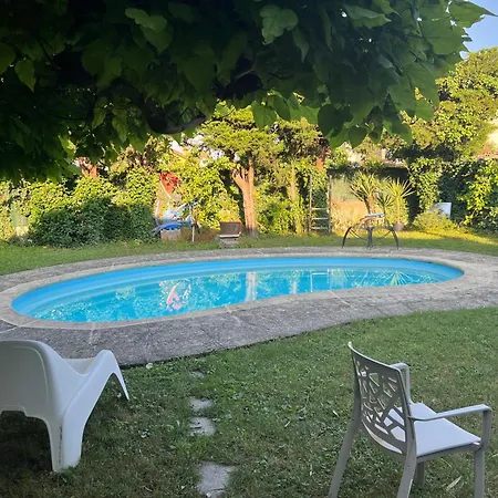 Double La Cigale Insolite Homestay Pierrelatte